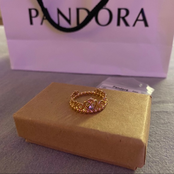 Pandora Princess Ring - Picture 4 of 4